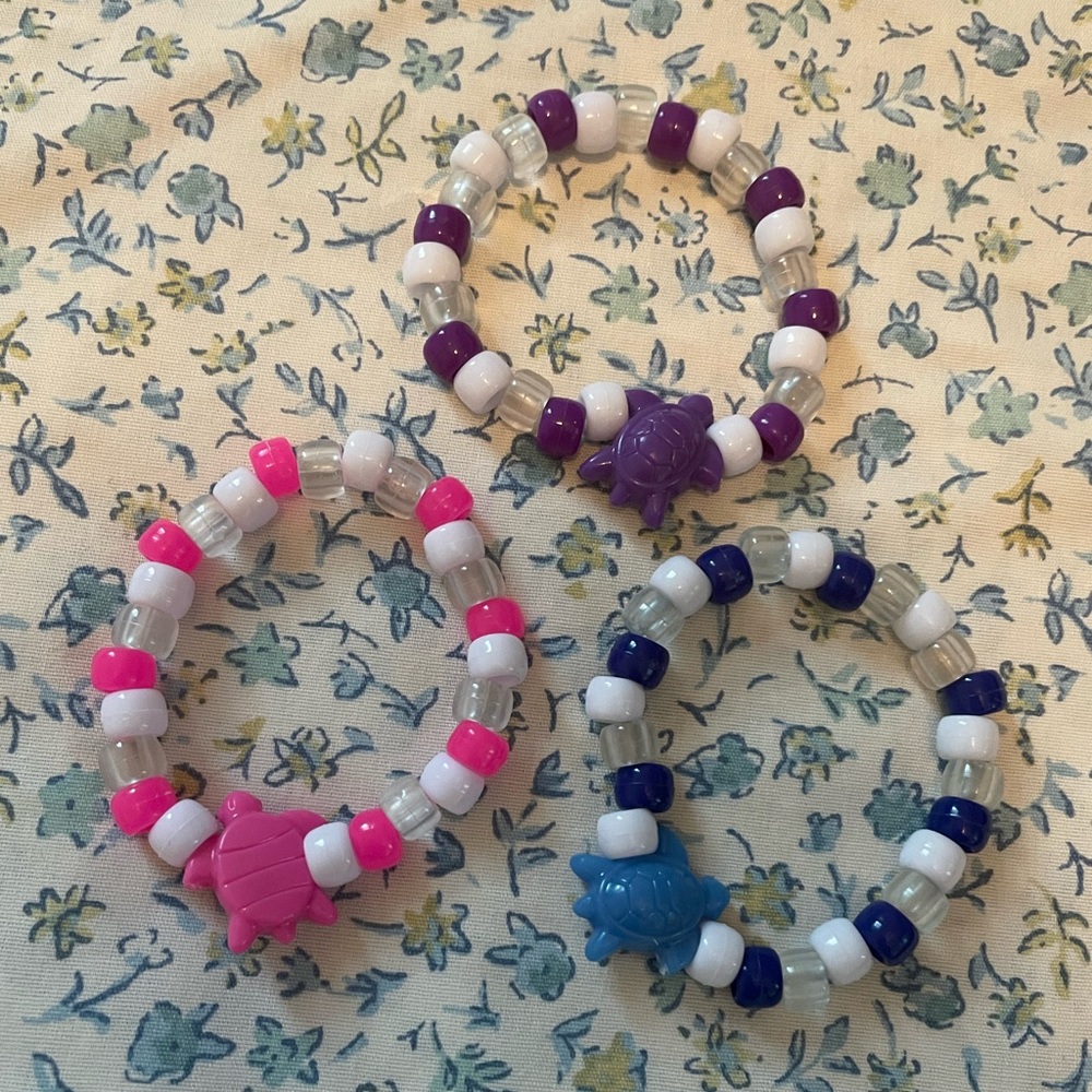 Turtle Kandi  🐢🤍